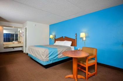 Motel 6-Pulaski TN - image 11