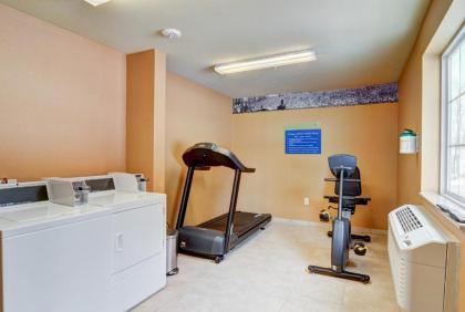 Cobblestone Hotel & Suites - Punxsutawney - image 15