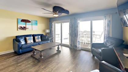 Put-in-Bay Waterfront Condo #111