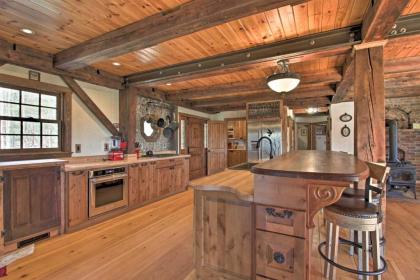 Timeless Red Sox Retreat with Scenic Mountain Views! - image 10