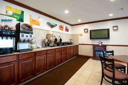 Quality Inn & Suites Quakertown-Allentown - image 12