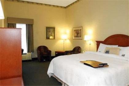Hampton Inn Quakertown - image 3