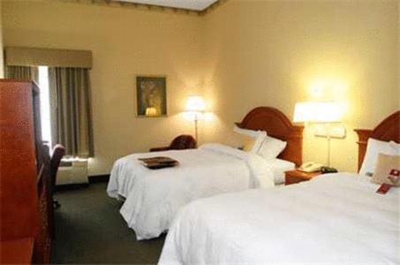 Hampton Inn Quakertown - image 4
