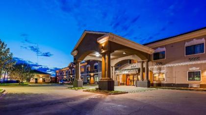 SureStay Plus Hotel by Best Western Quanah - image 10