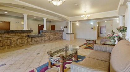 SureStay Plus Hotel by Best Western Quanah - image 3