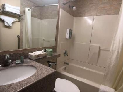 Best Western Jamaica Inn - image 16