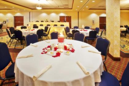 Holiday Inn Quincy an IHG Hotel - image 8