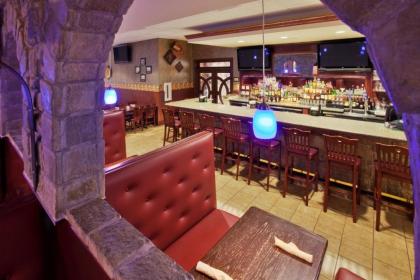 Holiday Inn Quincy an IHG Hotel - image 9
