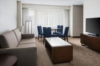 Delta Hotels by Marriott Racine - image 11
