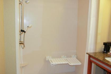 Hampton Inn & Suites Radcliff/Fort Knox - image 11
