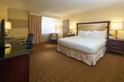 Hilton Raleigh North Hills - image 4
