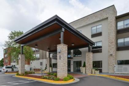 Holiday Inn Express & Suites Raleigh NE - Medical Ctr Area an IHG Hotel