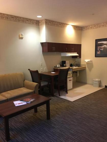 Hawthorn Suites by Wyndham Rancho Cordova/Folsom - image 14
