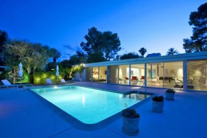 Modern Luxury at Tamarisk - image 2