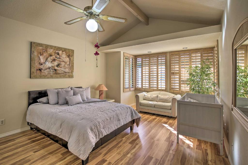 Snowbird Paradise Luxe Interior and Amenities! - image 2