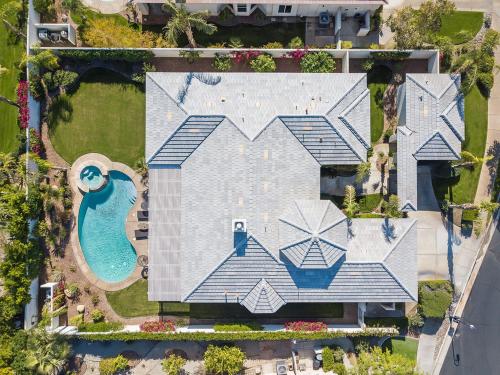 Versailles of Rancho Mirage - main image