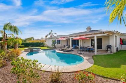 Versailles of Rancho Mirage - image 3