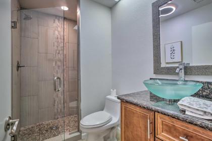 Quiet Country Club Condo with Golf Course Views - image 16