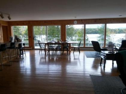Dodge View - image 4