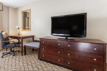 Holiday Inn Express Charles Town an IHG Hotel - image 9