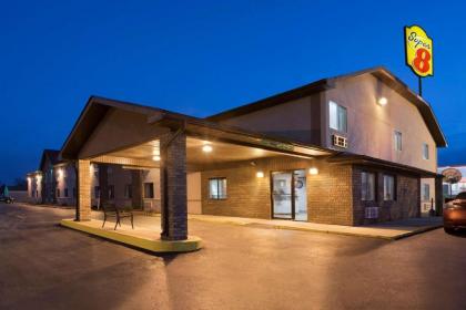 Super 8 by Wyndham Rantoul - image 14
