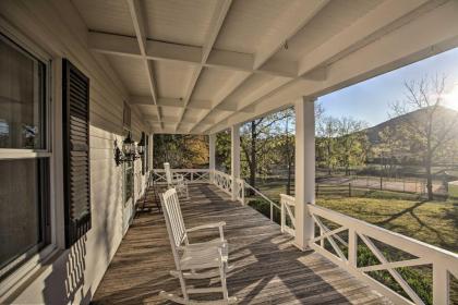 Historic Countryside Escape - Relax Hike and Fish! - image 11