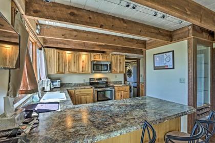 Rustic Black Hills Retreat with Expansive Views - image 13