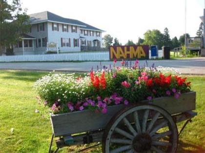 Nahma Inn
