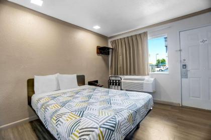 Motel 6-Red Bluff CA - image 13