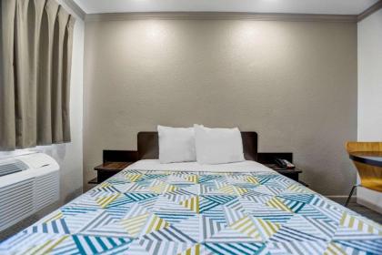 Motel 6-Red Bluff CA - image 7