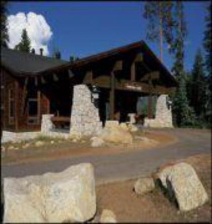 Wuksachi Village And Lodge