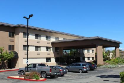 Hotel in Redding California