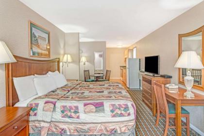 Days Inn by Wyndham Ridgefield - image 11