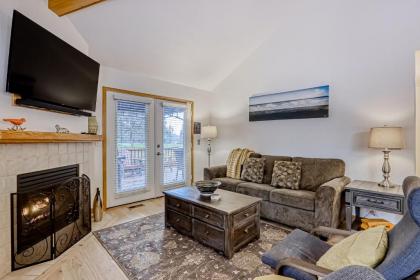Golden Pheasant Retreat - image 13