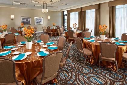 Hilton Garden Inn Los Angeles/Redondo Beach - image 10