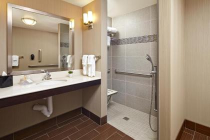Hilton Garden Inn Los Angeles/Redondo Beach - image 8