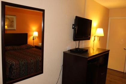 Budget Inn Redwood City - image 12