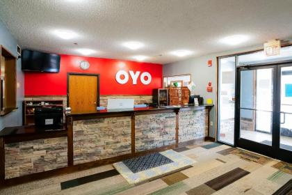 OYO Hotel Redwood Falls near Jackpot Casino - image 10