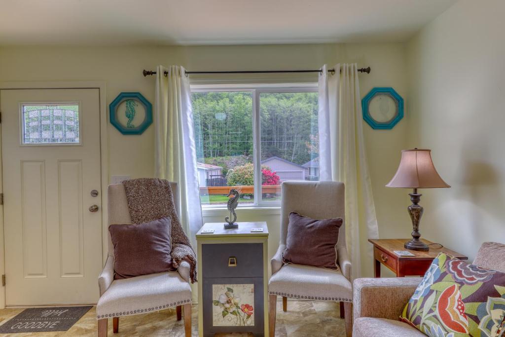 Clear Lake Condo - image 7
