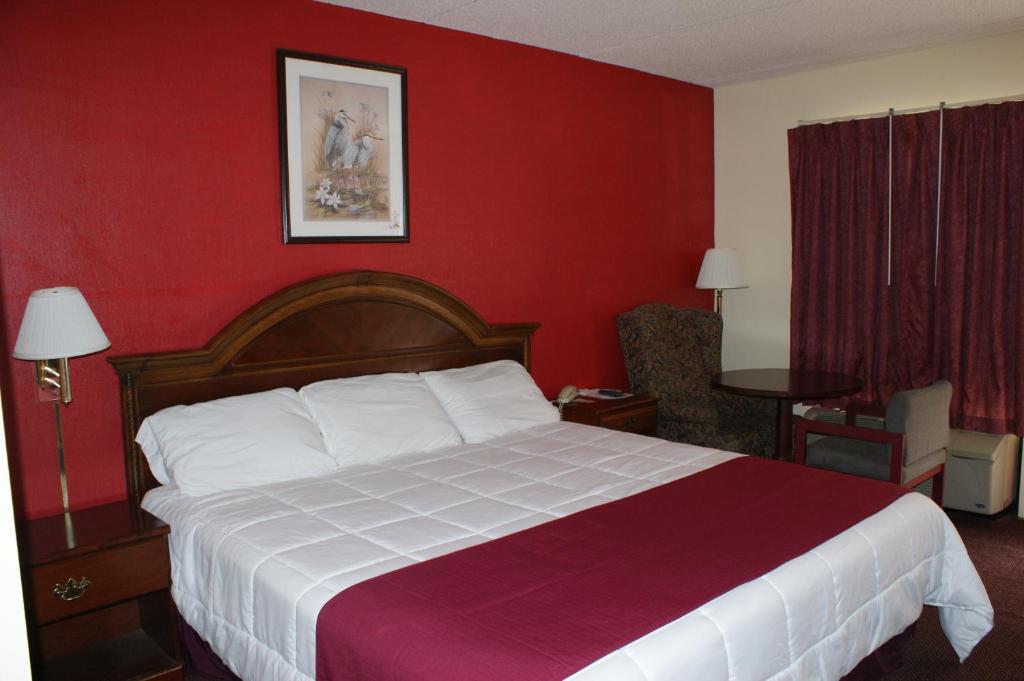 The Patriot Inn - image 6
