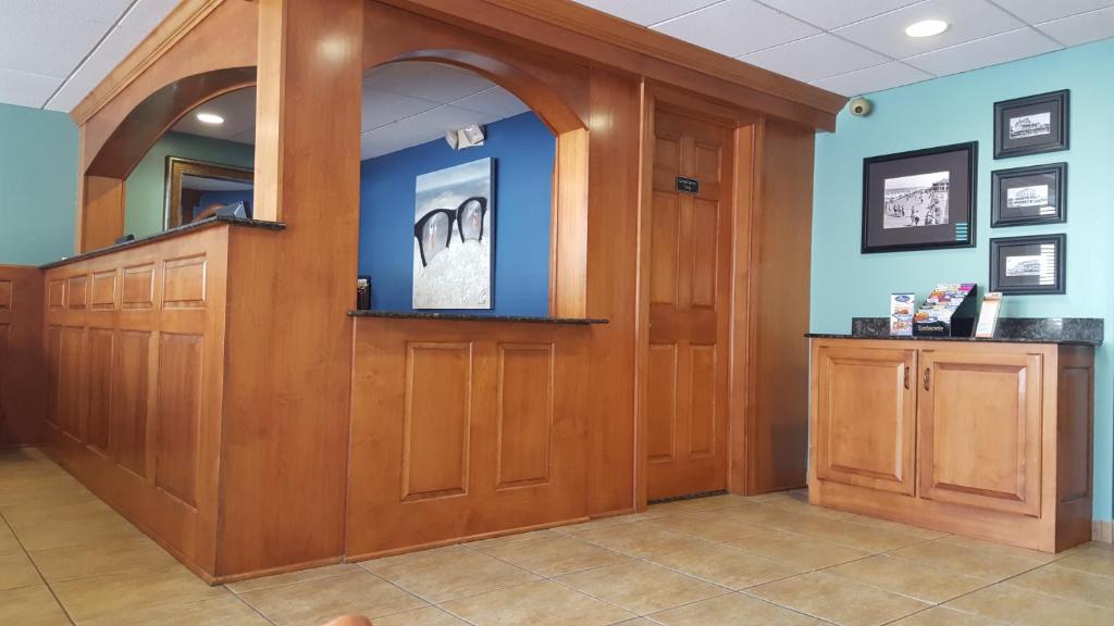Atlantis Inn - main image