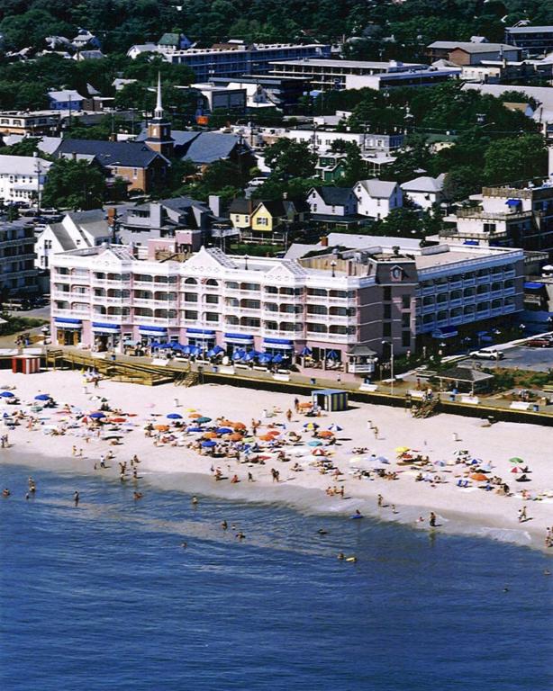 Boardwalk Plaza Hotel - main image