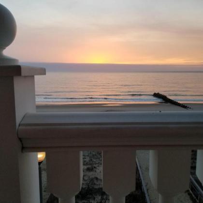 Boardwalk Plaza Hotel - image 13