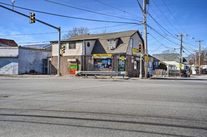Cozy Boston Area Home Less Than 1 Mi to Revere Beach! - image 5