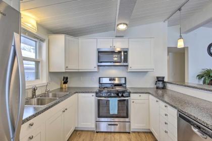 Lakefront Home with Deck 8 Mi to Rhinelander! - image 13