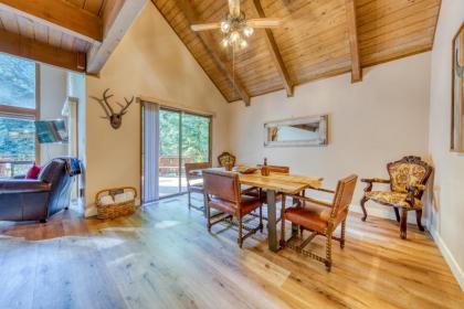 Rustling Waters Getaway - image 12