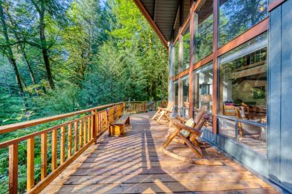 Rustling Waters Getaway - image 6