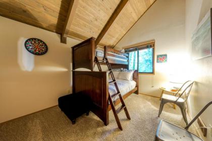 Rustling Waters Getaway - image 8