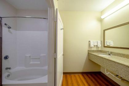 Motel 6-Rhome TX - image 14