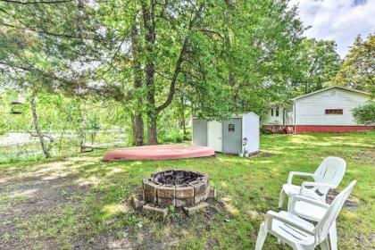 Fishermens Paradise with Fire Pit on Rice Lake! - image 11